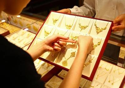黃金首飾零售價505一克，為何國際金價尚未創歷史新高？